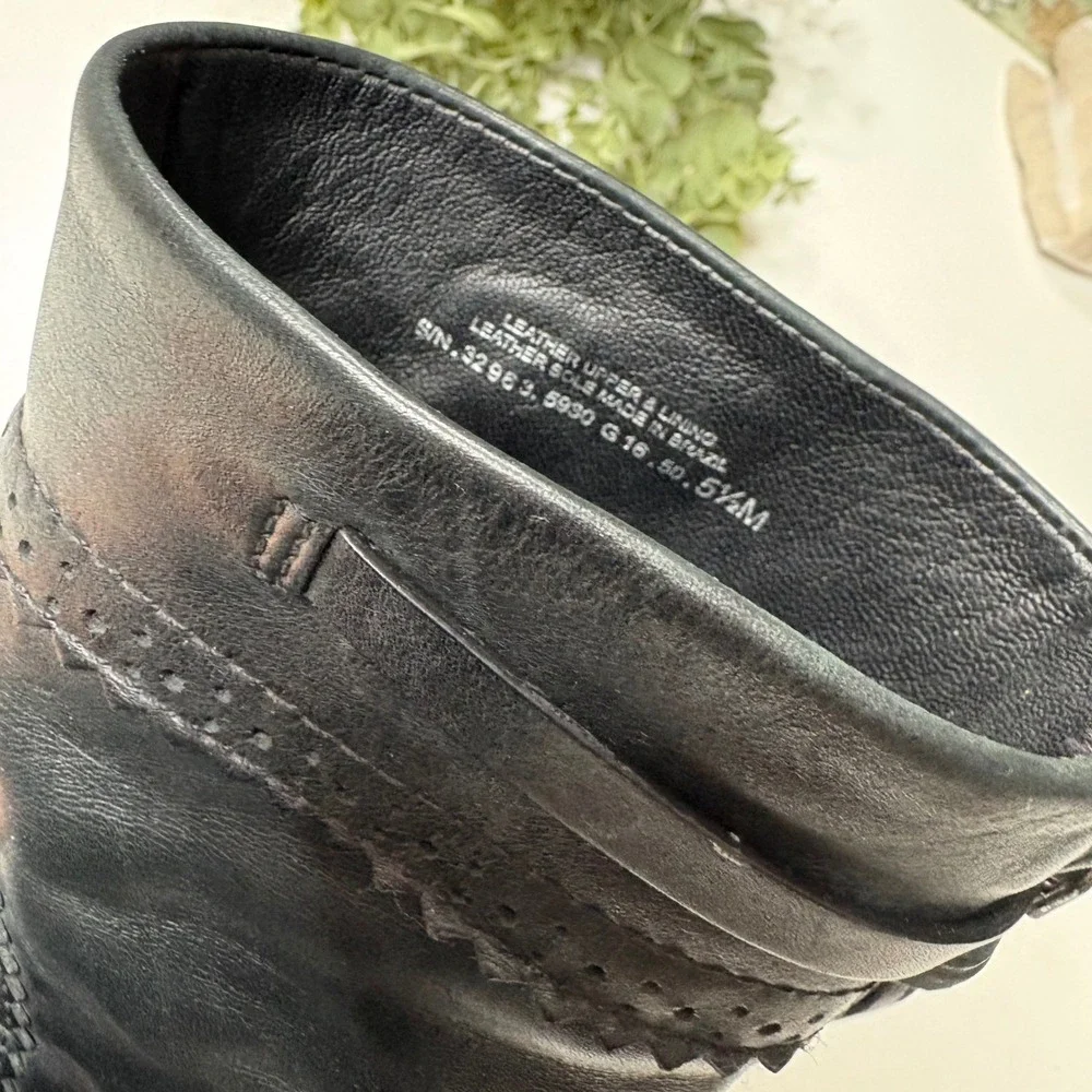 Tory Burch Black Leather Tassel Brogue Block Heel Ankle Boots Size 5.5M - Picture 6 of 10